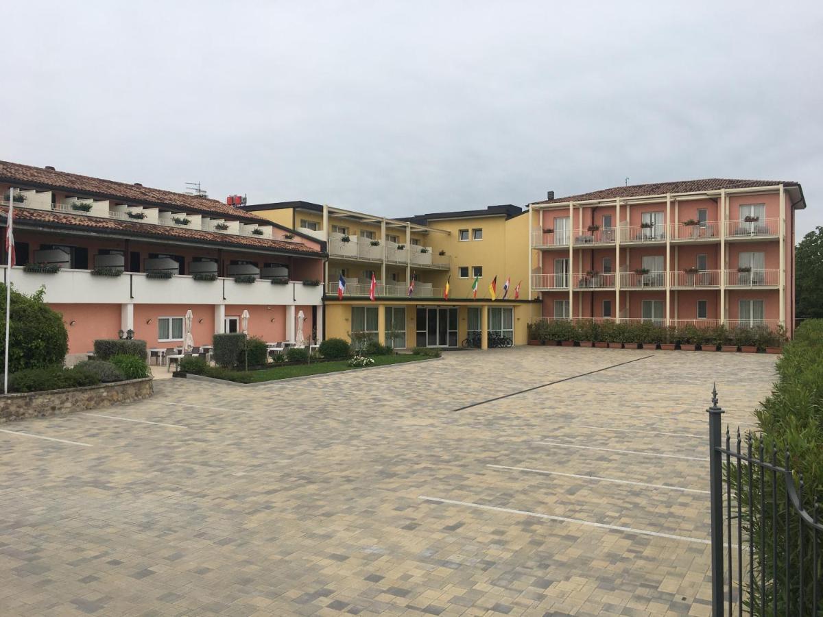 Hotel Bella Lazise Kültér fotó